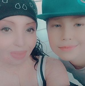 Meet your Posher, Leesha